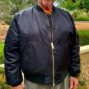 Alpha Industries Men's Reversible XL Water Resistant MA-1 Bomber Jacket